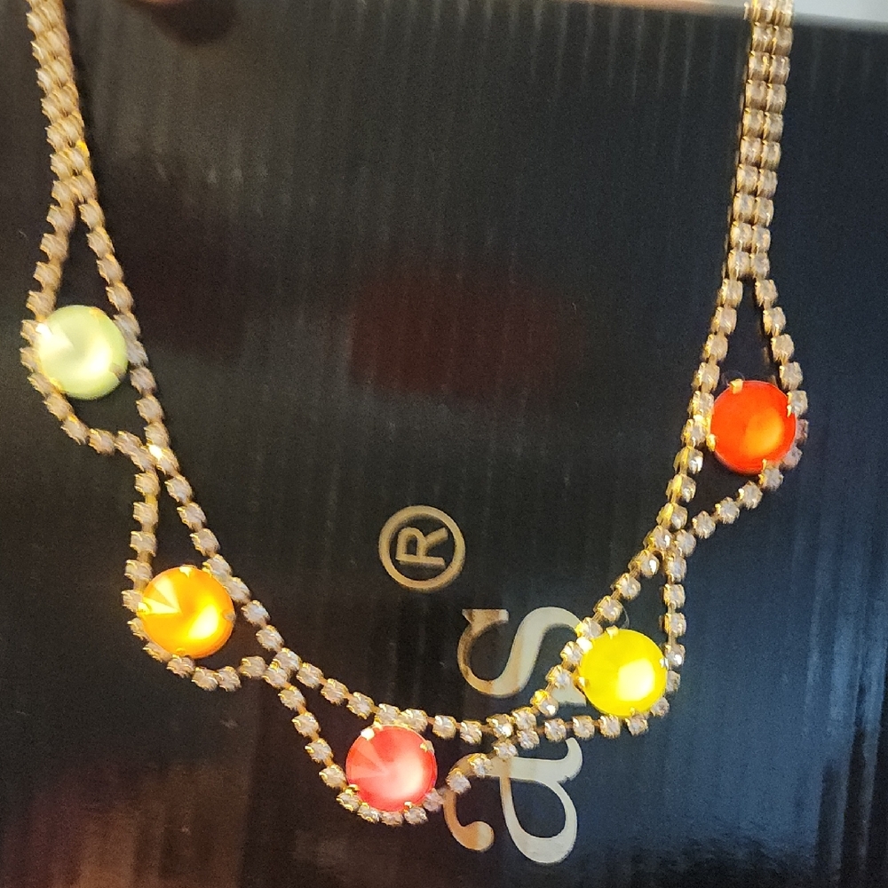 Elegant Gold and Multicolor Necklace